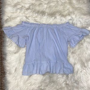 5 for $25🎈 miss love off the shoulder top